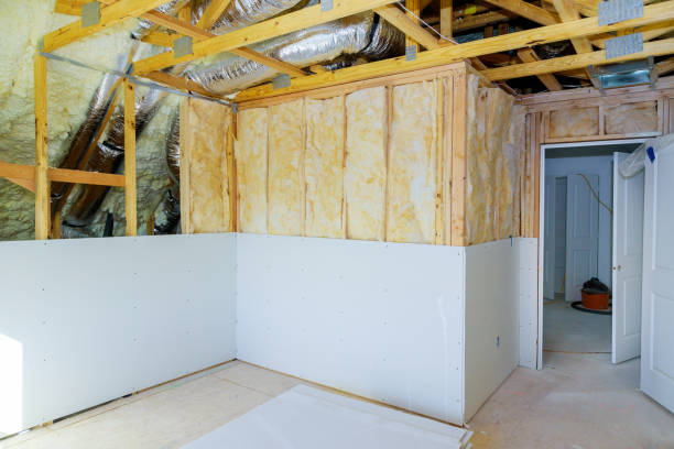 Types of Insulation We Offer in Raintree Plantation, MO